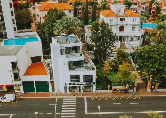 Flh Casa Branca Madeira * فونشال